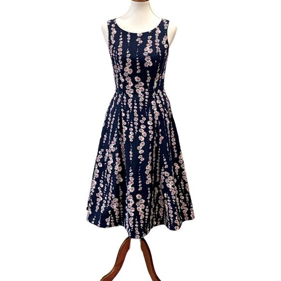 Boden Dress 4 Cotton Classic Retro Elena Trailing Daisy Vintage style Cottage - Picture 1 of 17